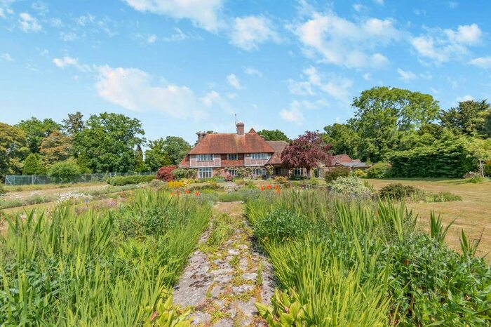 5 Bedroom Detached House For Sale In Pickhurst Road, Chiddingfold, Godalming, Surrey, GU8