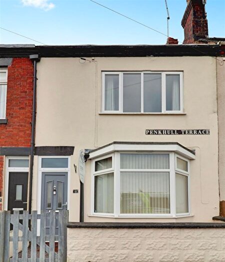 3 Bedroom Terraced House For Sale In Penkhull Terrace, Stoke-On-Trent, ST4