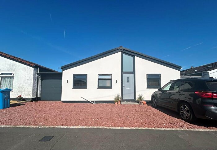 2 Bedroom Bungalow To Rent In Hesketh Road, L24