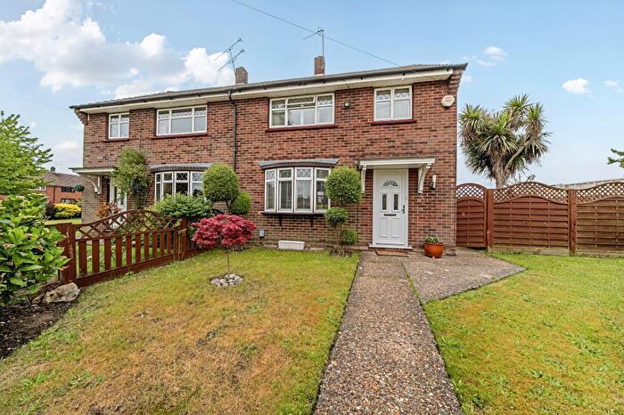 3 Bedroom Semi-Detached House For Sale In Camberley, Surrey, GU15