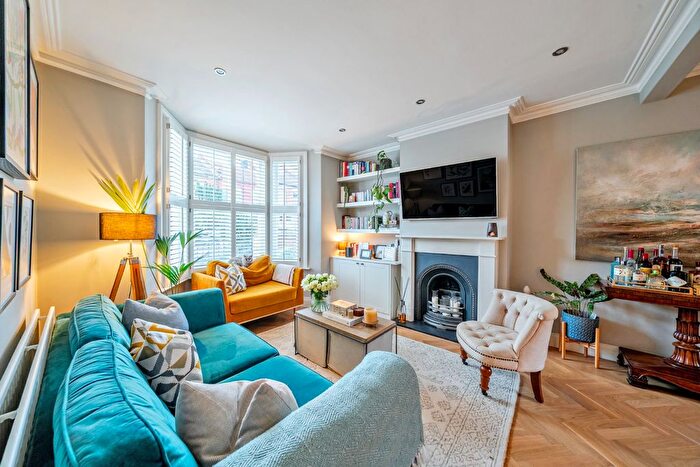 3 Bedroom Terraced House For Sale In Ferrers Road, Streatham, London, SW16