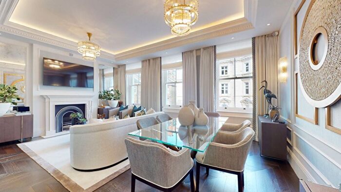 2 Bedroom Flat To Rent In Prince Of Wales Terrace, Kensington, W8