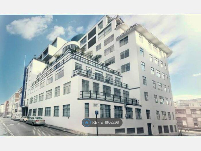 1 Bedroom Flat To Rent In The Ziggurat Building, London, EC1N