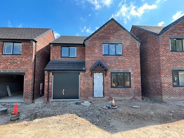4 Bedroom Detached House For Sale In The Beech, Hardwick Meadows, Doe Lea, Chesterfield, S44