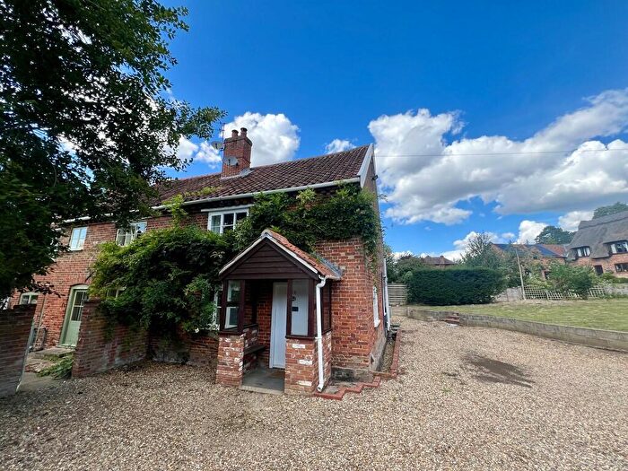 2 Bedroom Semi-Detached House To Rent In Stoke Holy Cross, Norwich, Norfolk, NR14