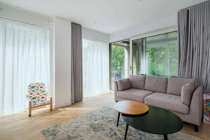 2 Bedroom Apartment To Rent In Rodney Street London, N1