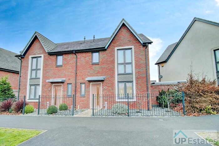 3 Bedroom Semi Detached House For Sale In Maine Street, Houlton, Rugby, CV23