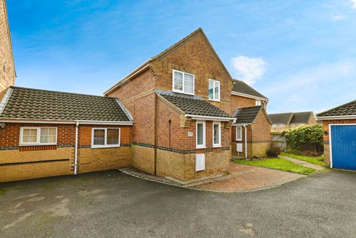 3 Bedroom Semi Detached House For Sale In Augustus Gate, Stevenage, Hertfordshire, SG2