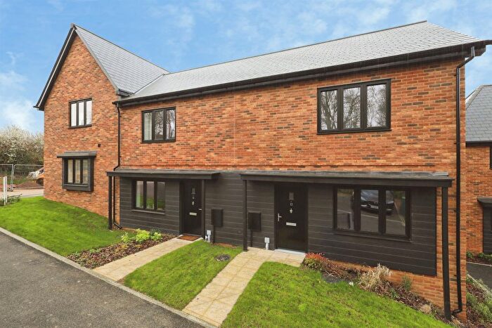 3 Bedroom End Of Terrace House For Sale In Farm Field Place, Herstmonceux, Hailsham, BN27