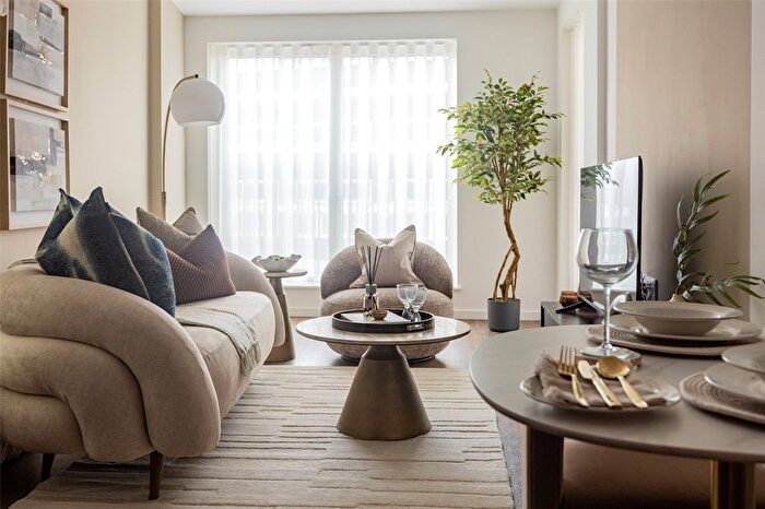 1 Bedroom Flat For Sale In The Auria, Murchison Gardens, London, W10