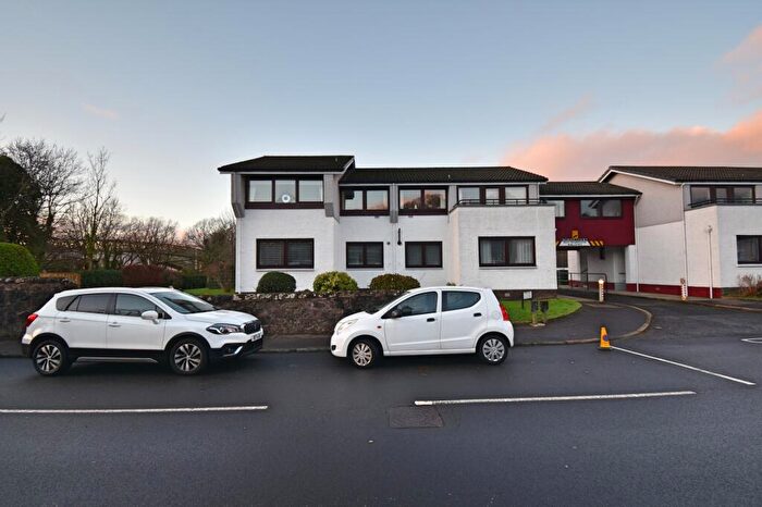 2 Bedroom Flat For Sale In Marine Court, Main Street, Inverkip, PA16