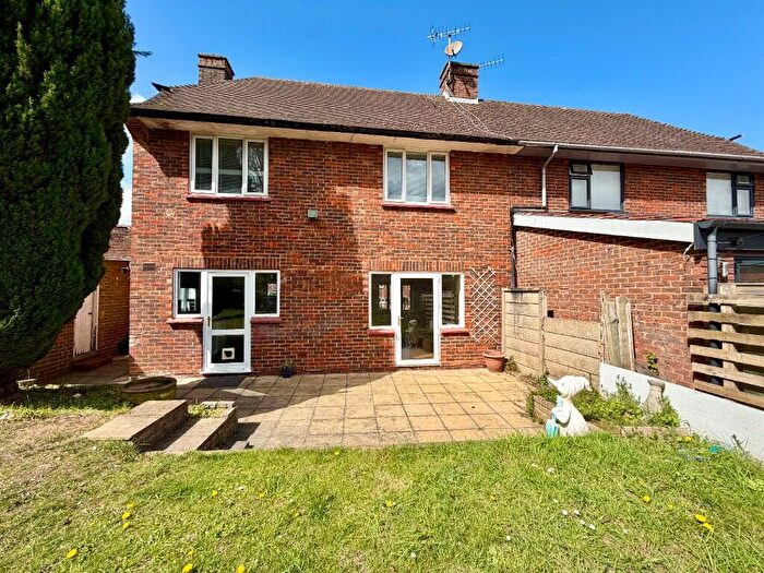 3 Bedroom Semi Detached House To Rent In Partridge Mead, Banstead, Surrey, SM7