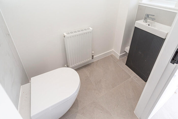 3 Bedroom Semi-Detached House For Sale In Plot, Fenton Meadows, Barmby On The Marsh, DN14