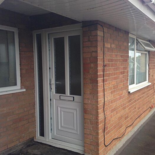 2 Bedroom Flat To Rent In Bedroom Flat, Market Deeping, PE6