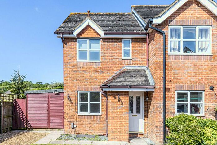 2 Bedroom Semi-Detached House To Rent In Riverview Gardens, Cobham, Surrey, KT11