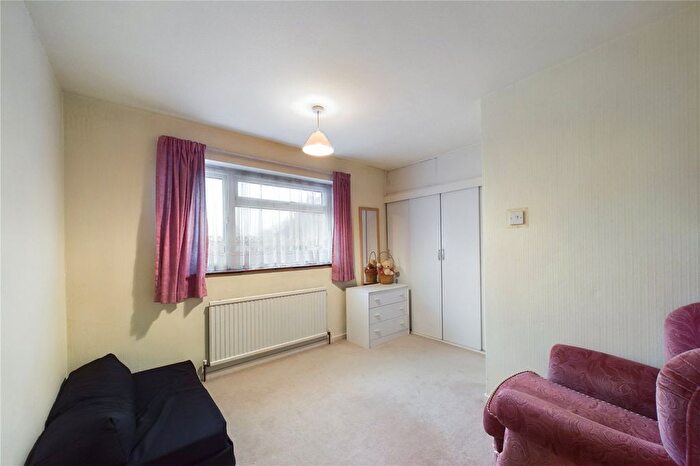 3 Bedroom Terraced House For Sale In Dickens Road, Tilgate, Crawley, West Sussex, RH10