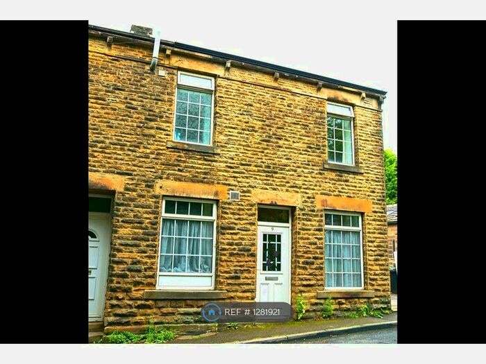 1 Bedroom End Of Terrace House To Rent In Cemetery Road, Dewsbury WF13