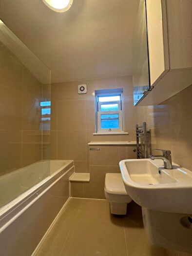 4 Bedroom Terraced House To Rent In Gillespie Road, London, N5