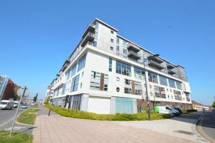 1 Bedroom Flat To Rent In Paramount Building, Princes Street, Swindon, SN1