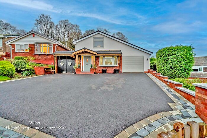 4 Bedroom Property For Sale In Waverley Gardens, Etchinghill, Rugeley, WS15