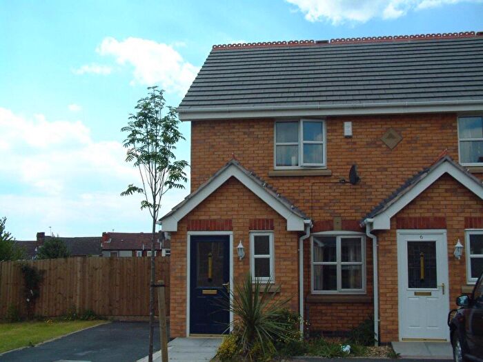 2 Bedroom Semi Detached House To Rent In Malthouse Drive, Dudley, DY1