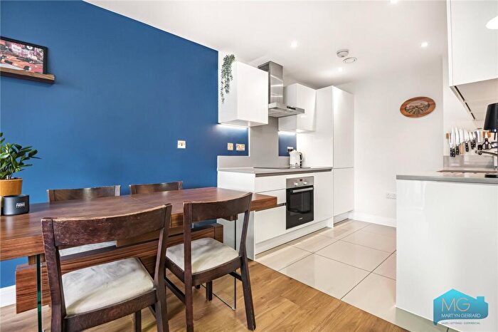 1 Bedroom Apartment For Sale In Sensa Apartments, Royal Engineers Way, London, NW7