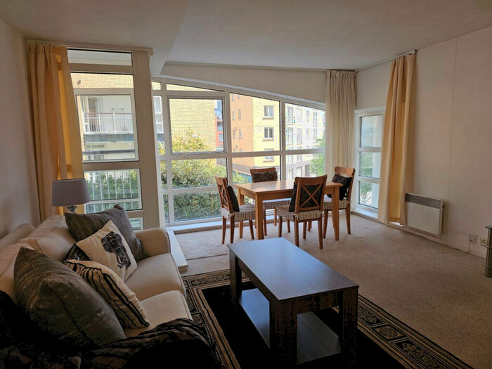2 Bedroom Apartment To Rent In Anchorage Point, Cuba Street, London, E14