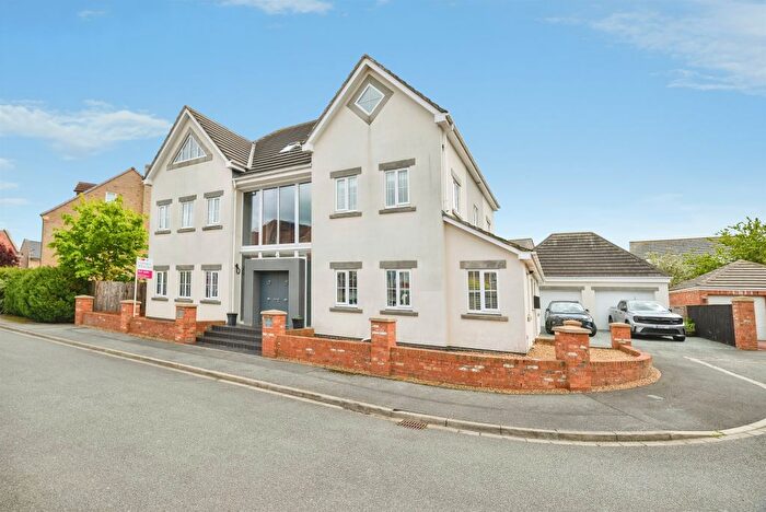 6 Bedroom Detached House For Sale In Brantingham Drive, Ingleby Barwick, Stockton-On-Tees, TS17