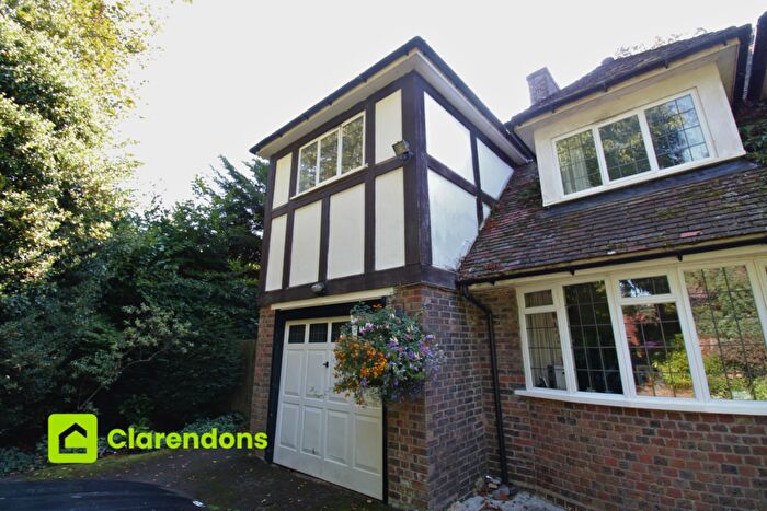 1 Bedroom Flat To Rent In Kenley, Surrey, CR8