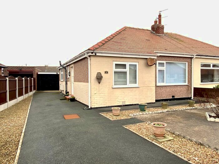 2 Bedroom Bungalow To Rent In Northumberland Avenue, Cleveleys, Lancashire FY5