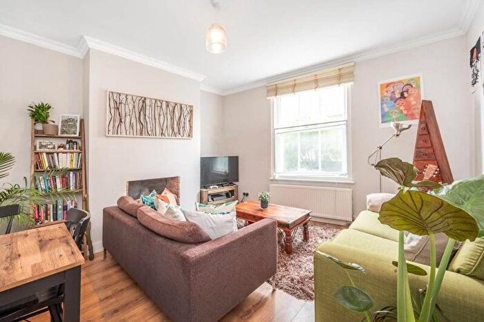 1 Bedroom Apartment To Rent In Somerset House, Dartmouth Park Hill, Tufnell Park, NW5