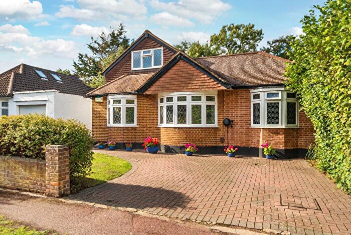 5 Bedroom Detached Bungalow For Sale In The Woodlands, Esher, KT10
