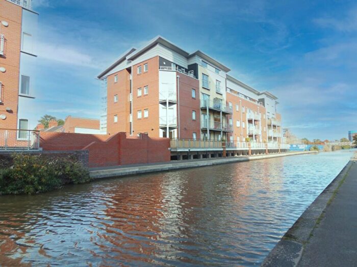 2 Bedroom Apartment For Sale In Shot Tower Close, Chester, CH1