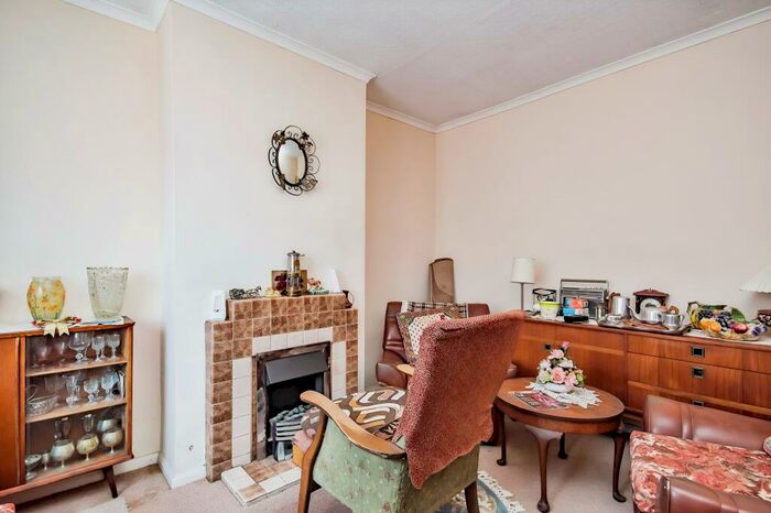 3 Bedroom End Of Terrace House For Sale In Cambrian Street, Llanelli, Carmarthenshire, SA15