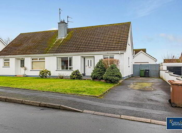3 Bedroom Detached House For Sale In Chinauley Park, Banbridge, BT32