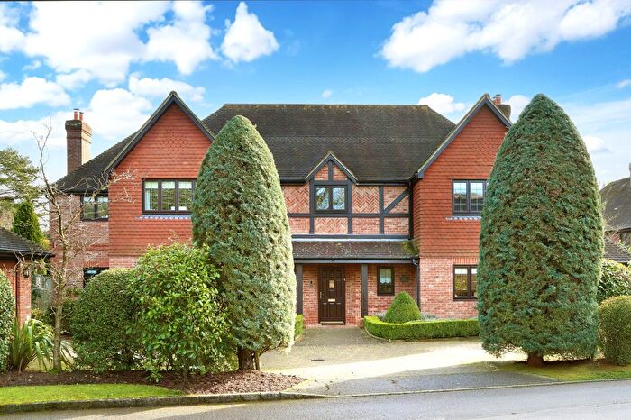 5 Bedroom Detached House For Sale In Ledborough Gate, Beaconsfield, Buckinghamshire, HP9