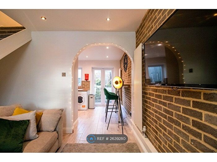 3 Bedroom Terraced House To Rent In Old London Road, St. Albans, AL1