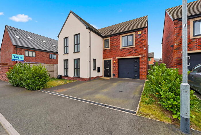 4 Bedroom Detached House For Sale In Broomhill Avenue, Rotherham, S60