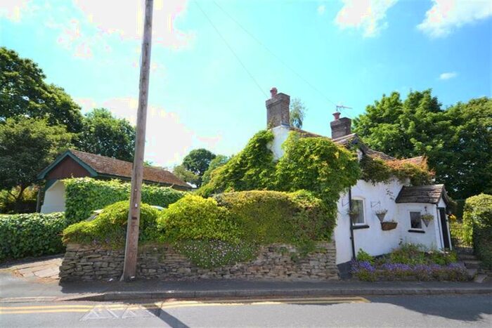 3 Bedroom Detached House To Rent In Hall Lane, Sutton, Macclesfield, SK11