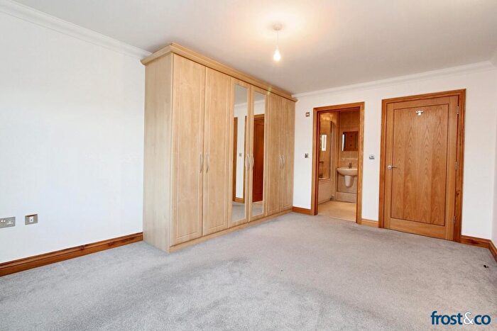 2 Bedroom Apartment To Rent In Mount Pleasant Road, Poole, BH15