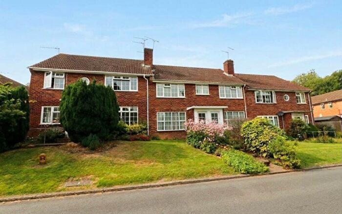 2 Bedroom Maisonette To Rent In Digswell Rise, Welwyn Garden City, AL8