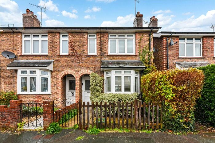 2 Bedroom End Of Terrace House For Sale In Cambrai Avenue, Chichester, West Sussex, PO19