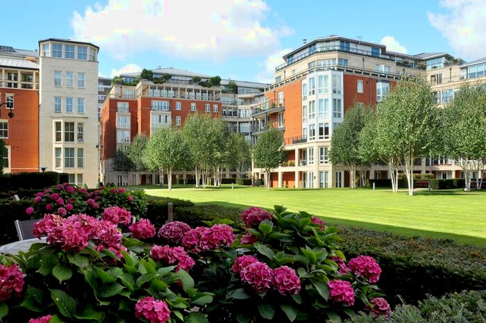 2 Bedroom Apartment To Rent In Kings Chelsea, Kings Road Chelsea, SW10