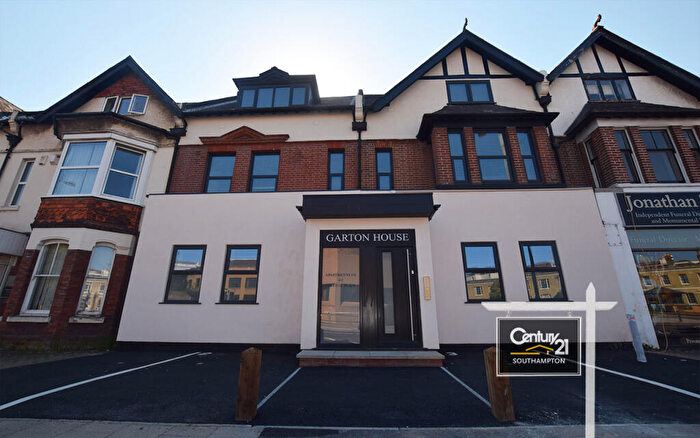 1 Bedroom Flat To Rent In |Ref: |, Garton House, - College Place, Southampton, SO15