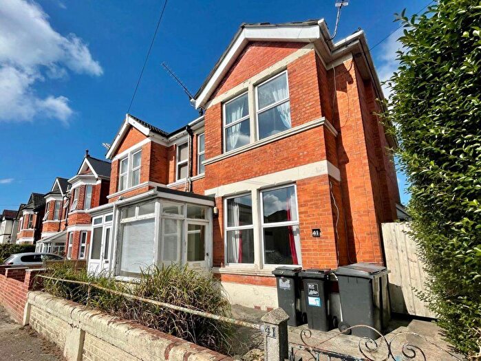 5 Bedroom House To Rent In Student Five Double Bedrooms, Charminster-, P05