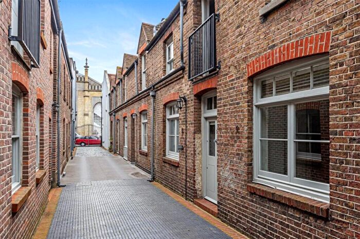 2 Bedroom Terraced House For Sale In Pavilion Mews, Brighton, East Sussex, BN1