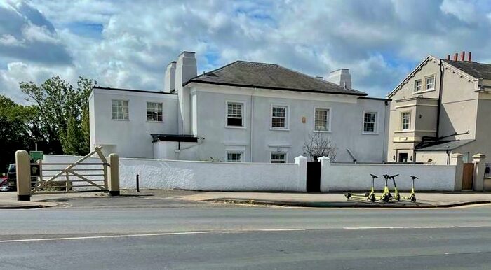 10 Bedroom Detached House To Rent In **&#pppw Exc** Derby Road, Nottingham, NG7