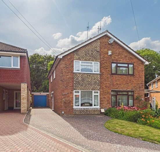 3 Bedroom Semi Detached House For Sale In Birch Close, Willesborough, Ashford, TN24
