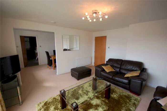 2 Bedroom Flat To Rent In Dee Village, Millburn Street, City Centre, Aberdeen, AB11