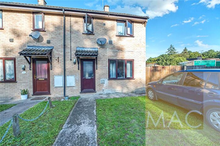 3 Bedroom Semi-Detached House To Rent In Cedar Way, Brandon, Suffolk, IP27